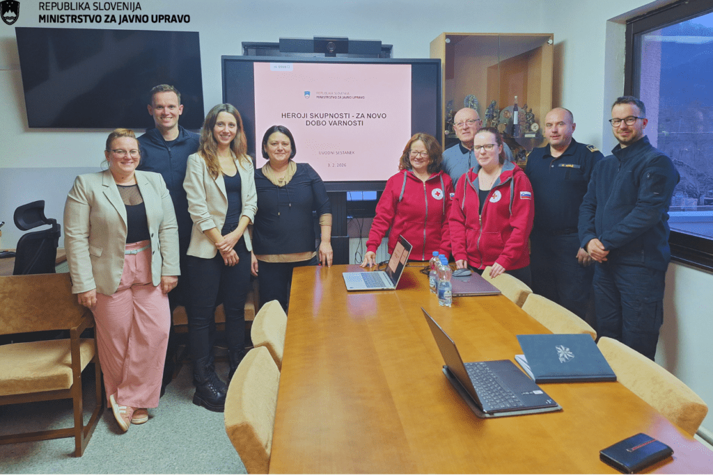 Kdo so Heroji skupnosti?