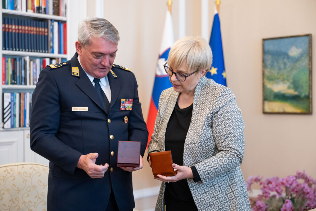 Predsednik Gasilske zveze Slovenije na obisku pri predsednici države