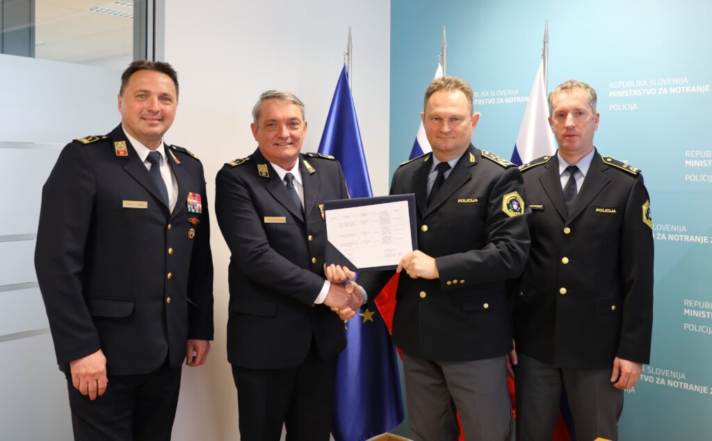 Načrt sodelovanja Policije in Gasilske zveze Slovenije za leto 2026